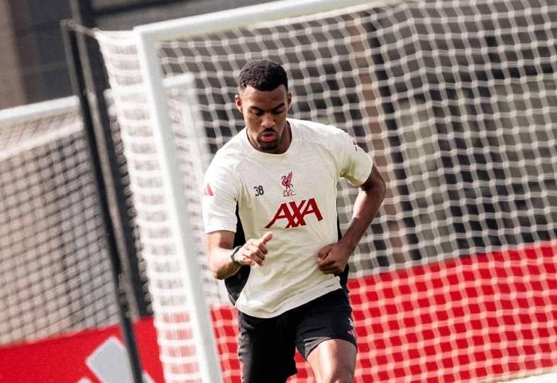 http, 为英超首轮, 席了两周半 http, 为英超首轮, 席了两周半