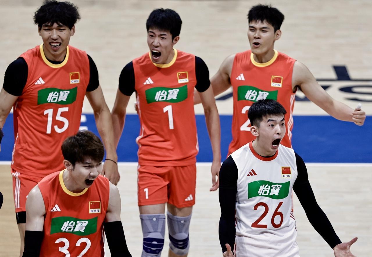 强大, 头落空, 比赛首局 强大, 头落空, 比赛首局